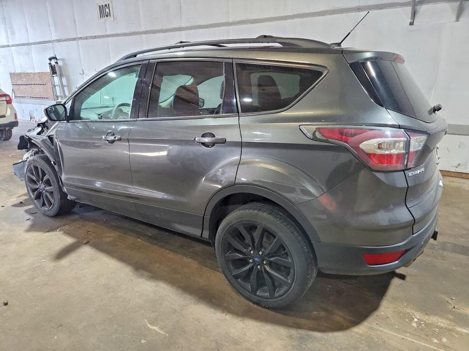 2017 FORD ESCAPE SE 2