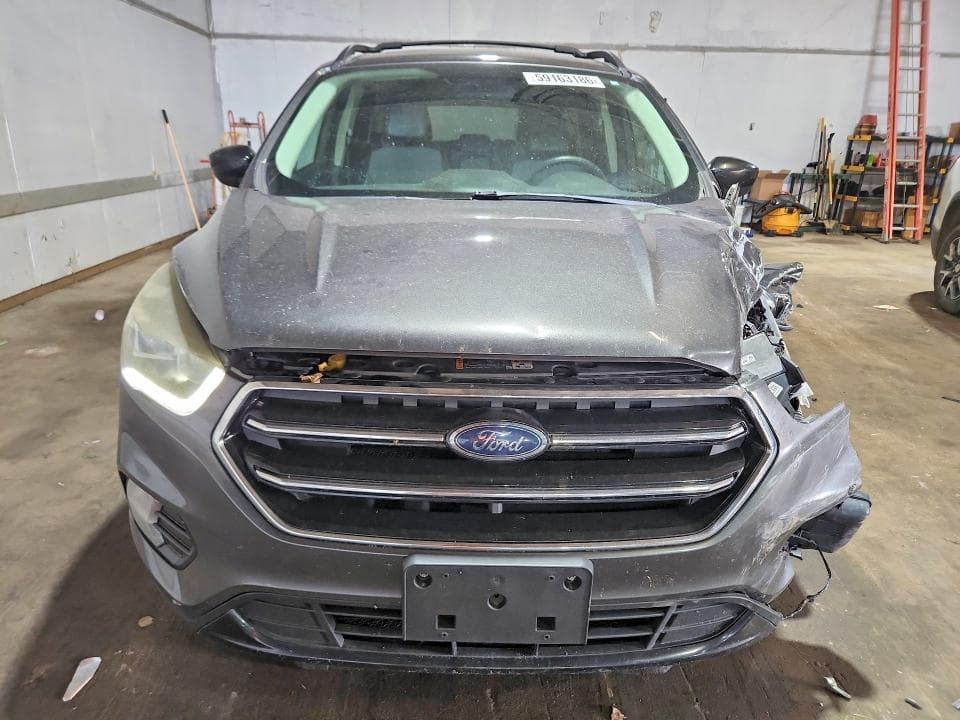2017 FORD ESCAPE SE 5