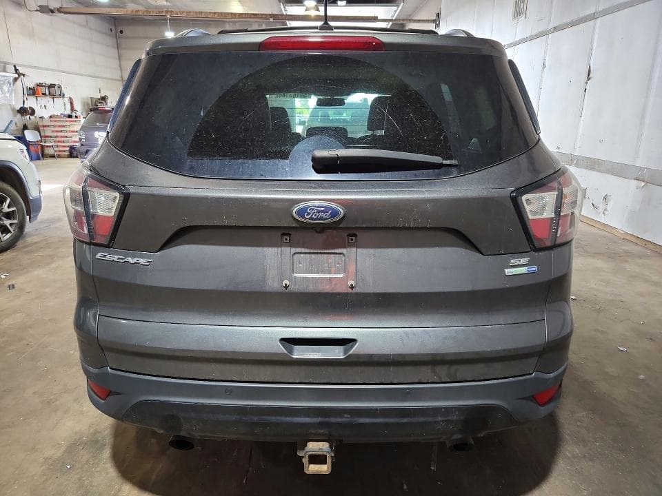 2017 FORD ESCAPE SE 6