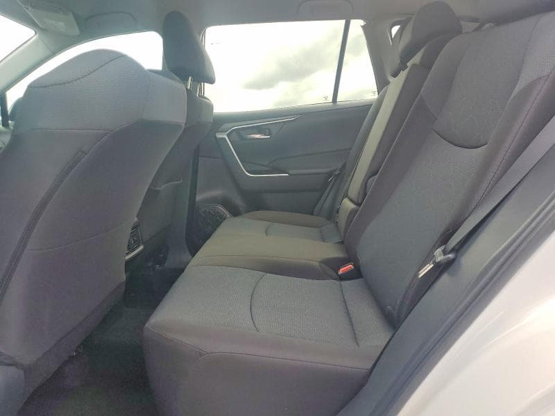 2024 TOYOTA RAV4 XLE 11