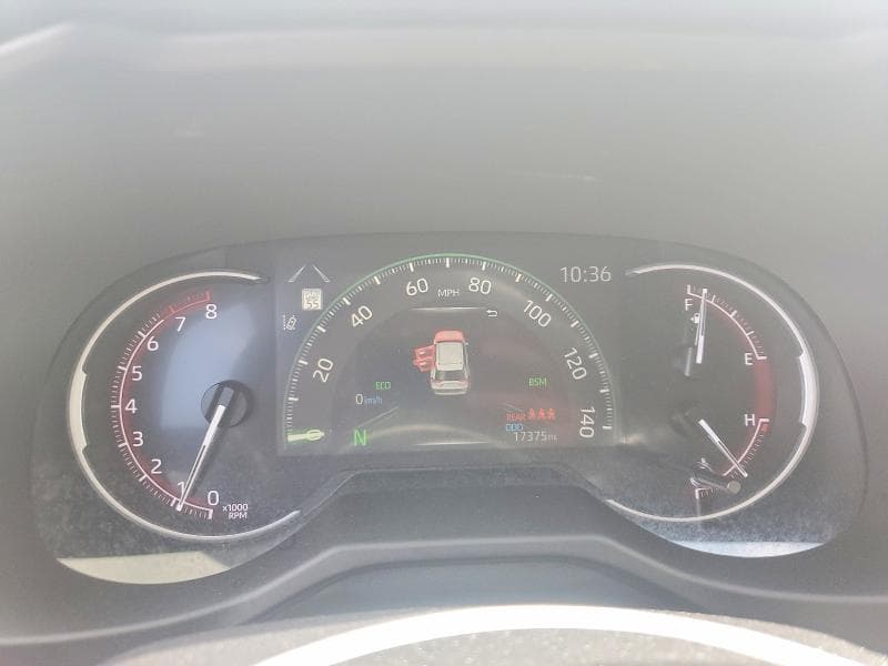 2024 TOYOTA RAV4 XLE 9