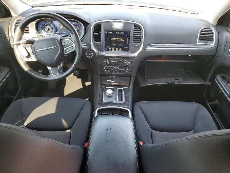 2021 CHRYSLER 300 TOURING 8