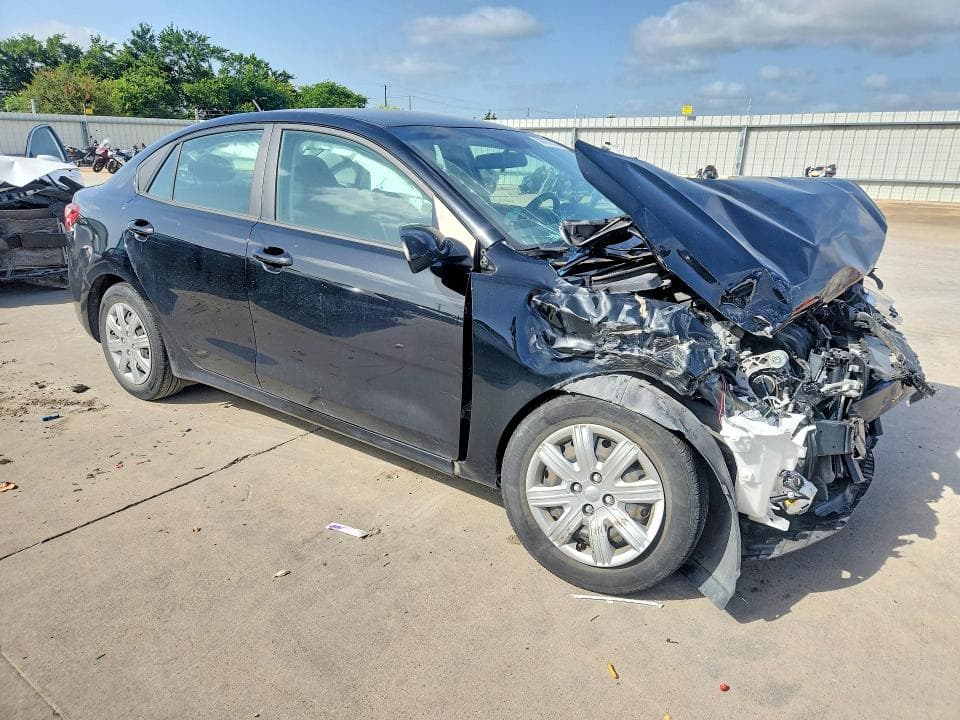 2022 KIA RIO S 4