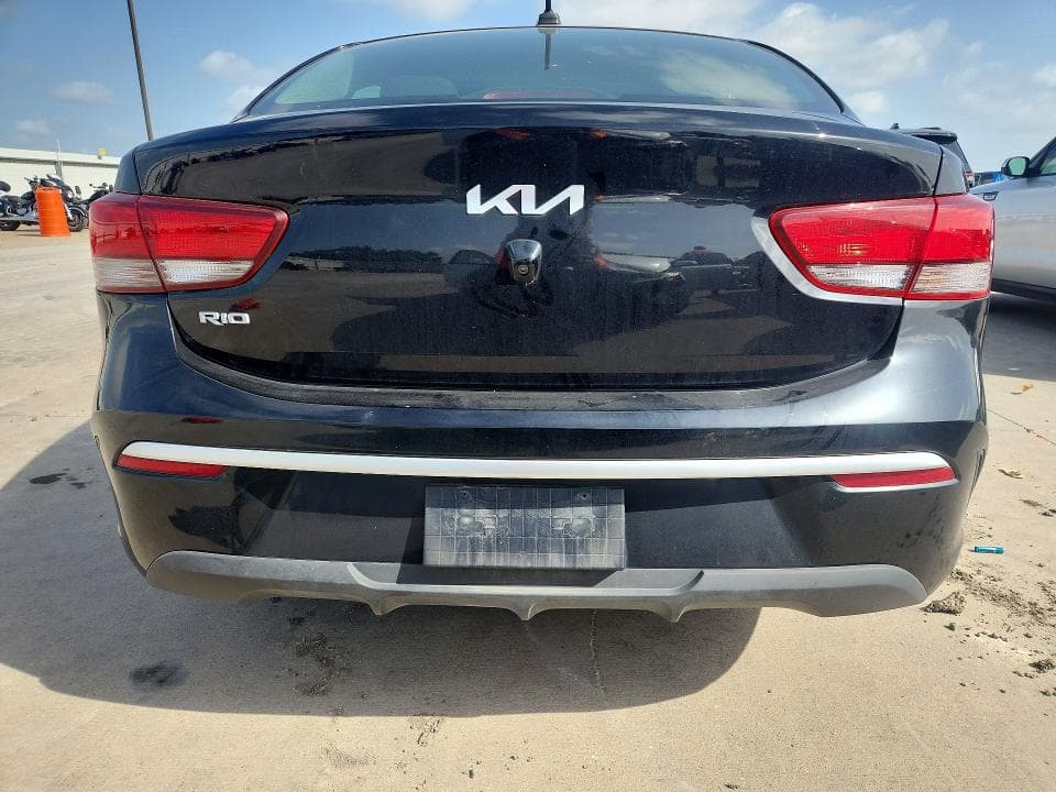 2022 KIA RIO S 6