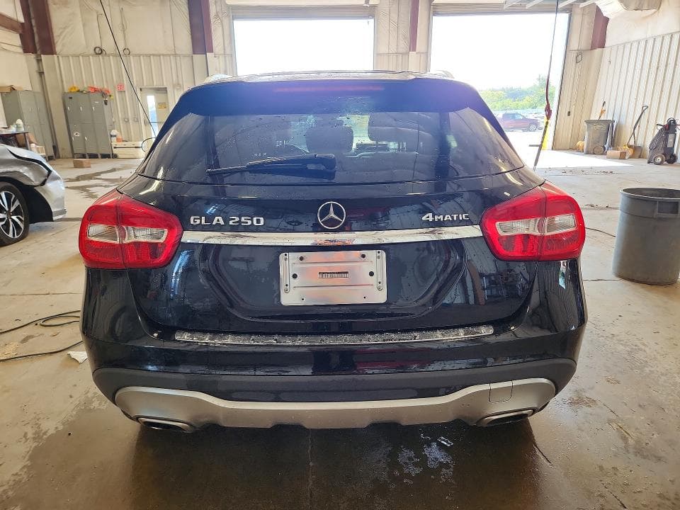 2018 MERCEDES-BENZ GLA 250 4MATIC 6