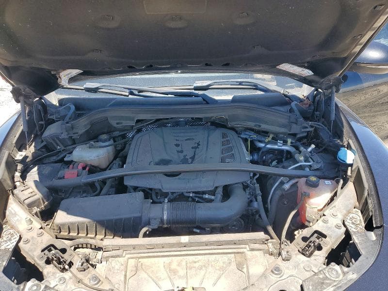 2018 ALFA ROMEO STELVIO 11