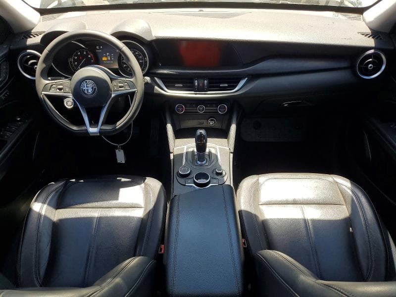 2018 ALFA ROMEO STELVIO 8