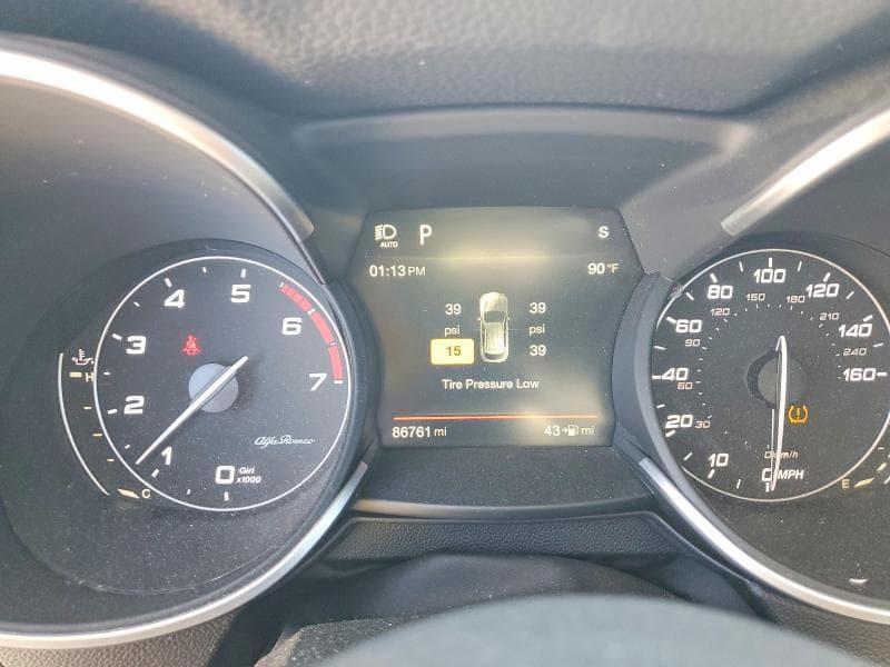 2018 ALFA ROMEO STELVIO 9