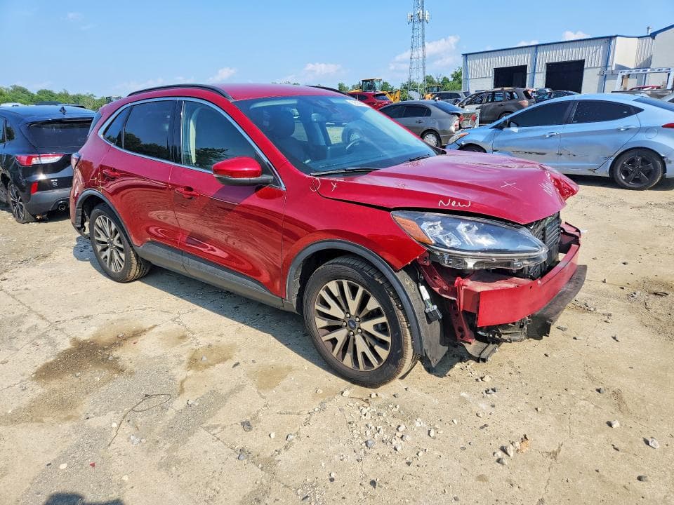 2020 FORD ESCAPE TITANIUM 4