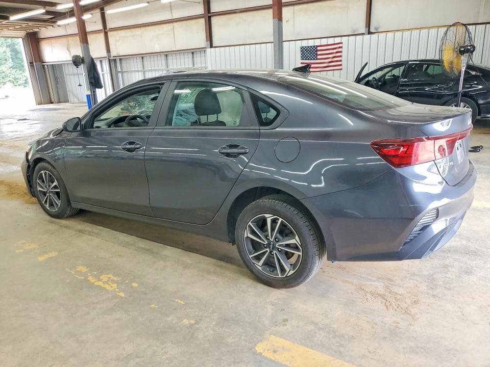 2024 KIA FORTE LXS 2