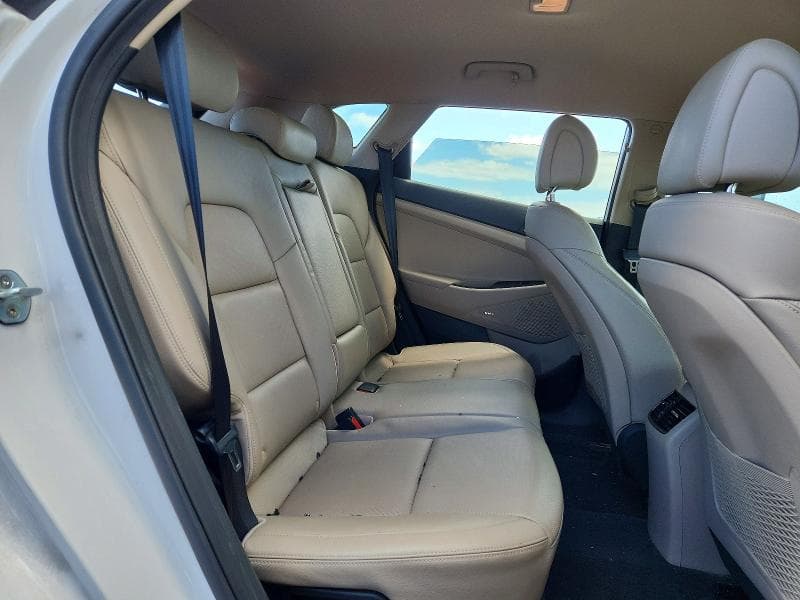 2018 HYUNDAI TUCSON SEL PLUS 11