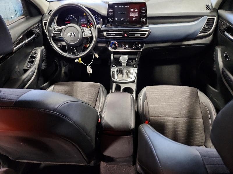 2021 KIA SELTOS S 8