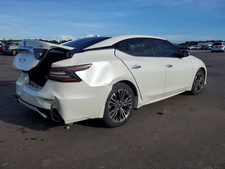 2023 NISSAN MAXIMA SV 3