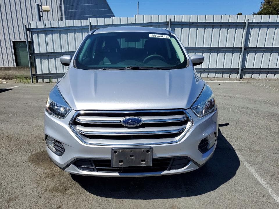 2017 FORD ESCAPE SE 5