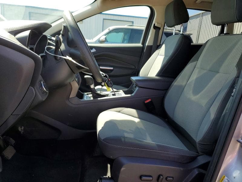 2017 FORD ESCAPE SE 7
