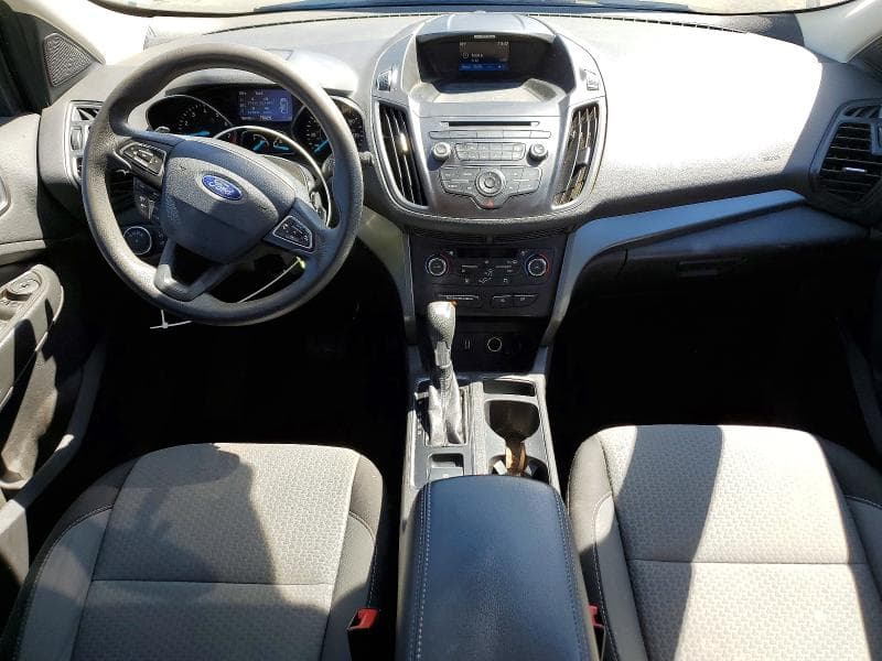 2017 FORD ESCAPE SE 8