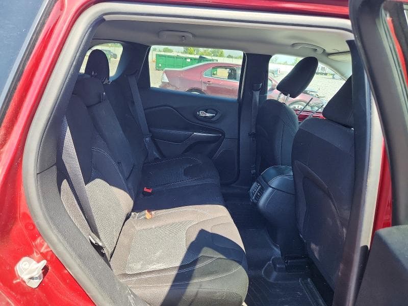 2020 JEEP CHEROKEE LATITUDE 10