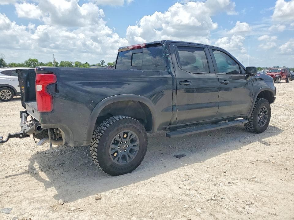 2026 CHEVROLET SILVERADO K1500 ZR2 3