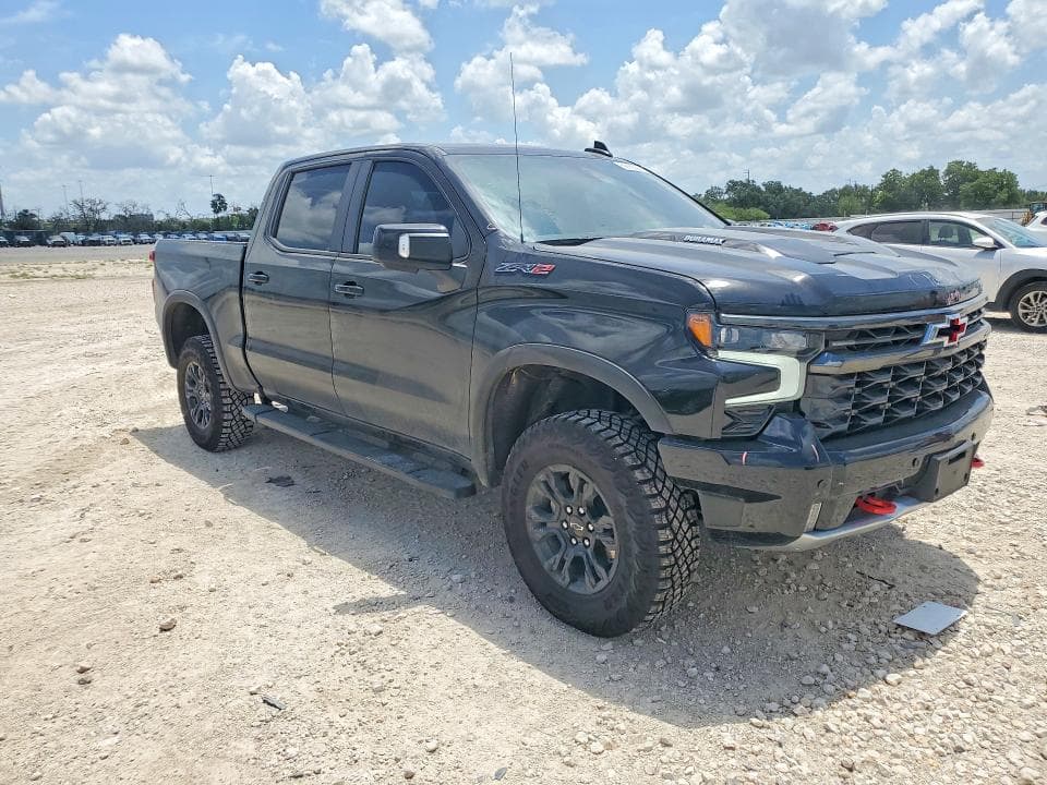 2026 CHEVROLET SILVERADO K1500 ZR2 4