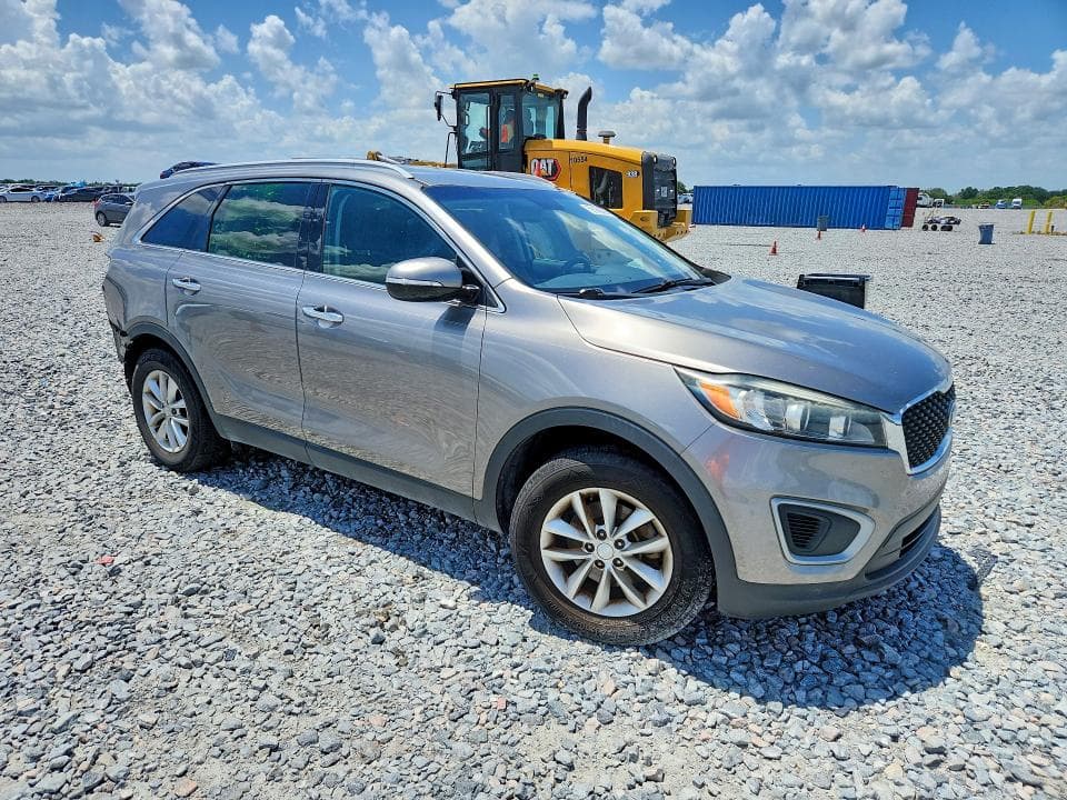 2017 KIA SORENTO LX 4
