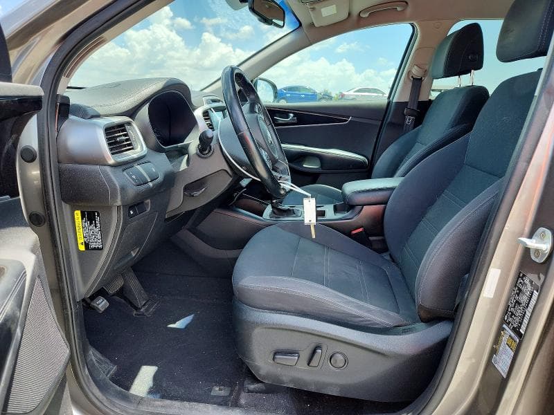 2017 KIA SORENTO LX 7