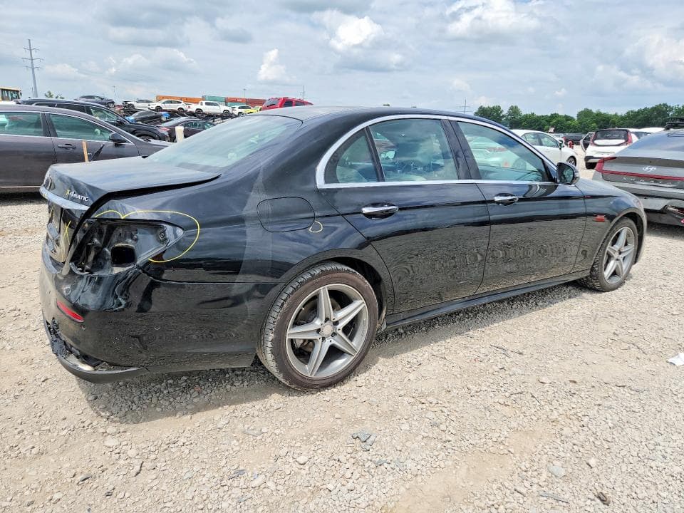 2017 MERCEDES-BENZ E 300 4MATIC 3