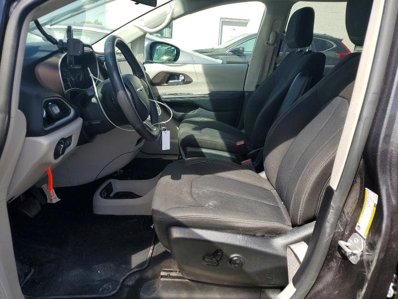 2022 CHRYSLER VOYAGER LX LX 7