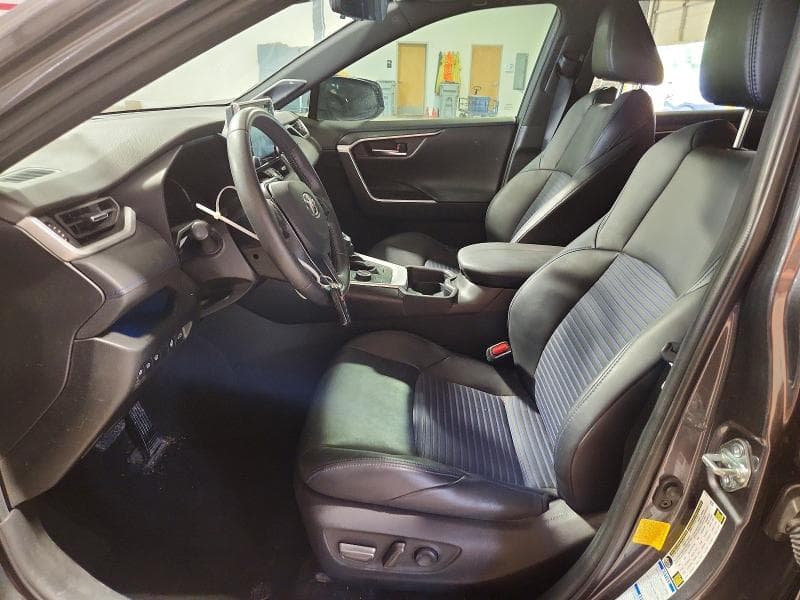 2021 TOYOTA RAV4 XSE 7
