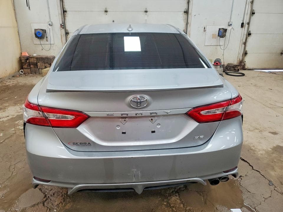 2020 TOYOTA CAMRY SE SE 6