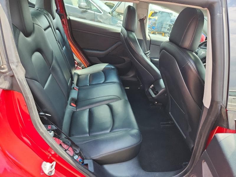 2021 TESLA MODEL 3 10