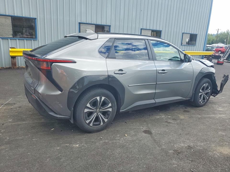 2024 TOYOTA BZ4X XLE 3