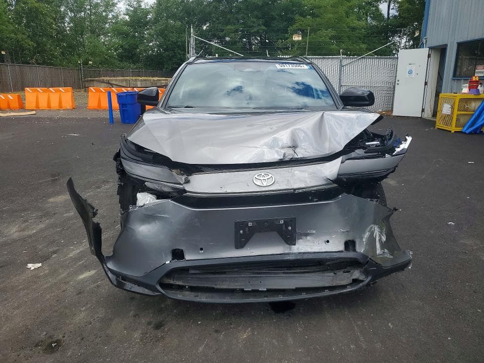 2024 TOYOTA BZ4X XLE 5