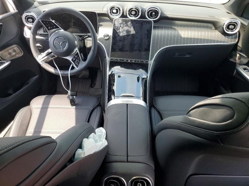 2026 MERCEDES-BENZ GLC COUPE 300 4MATIC 8