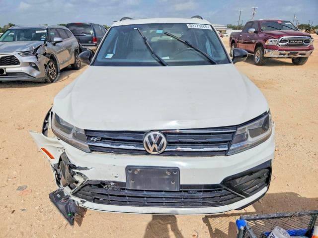 2021 VOLKSWAGEN TIGUAN SE 5