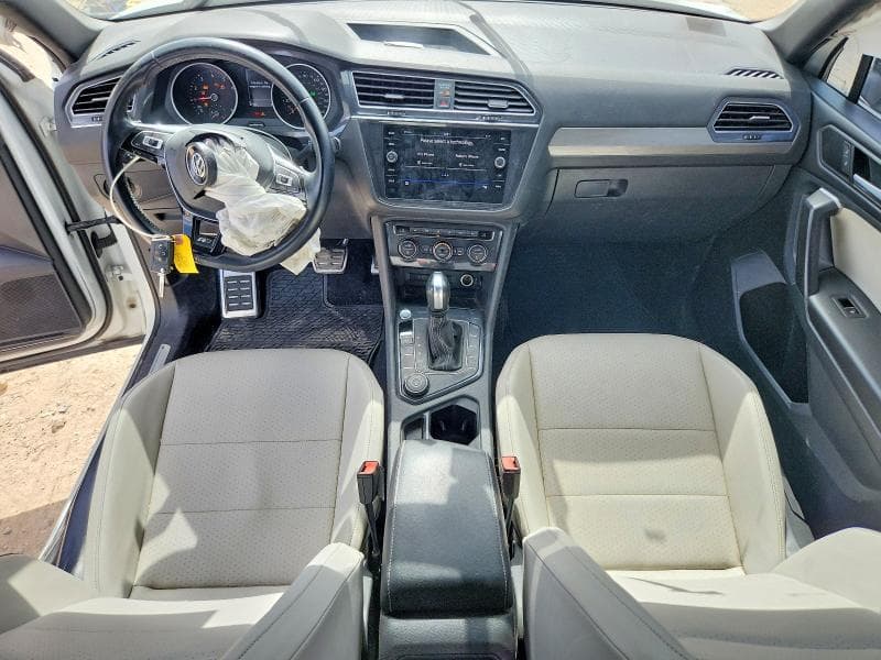 2021 VOLKSWAGEN TIGUAN SE 8