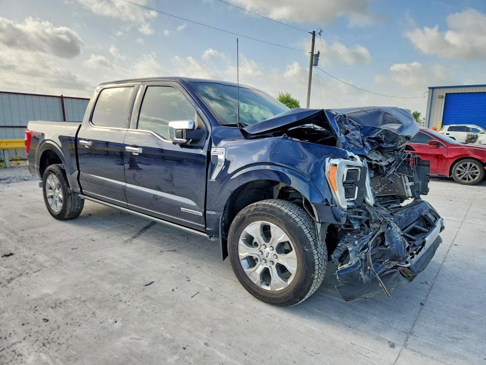 2022 FORD F150 SUPERCREW 4
