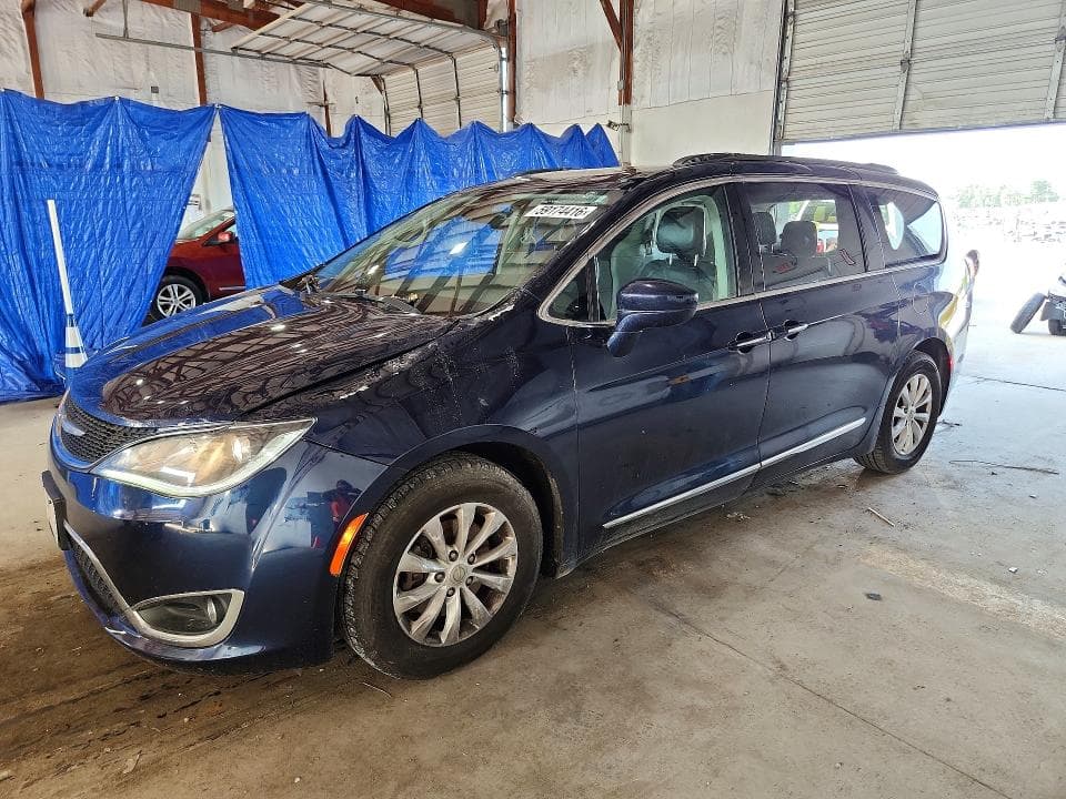 2017 CHRYSLER PACIFICA TOURING L - 1