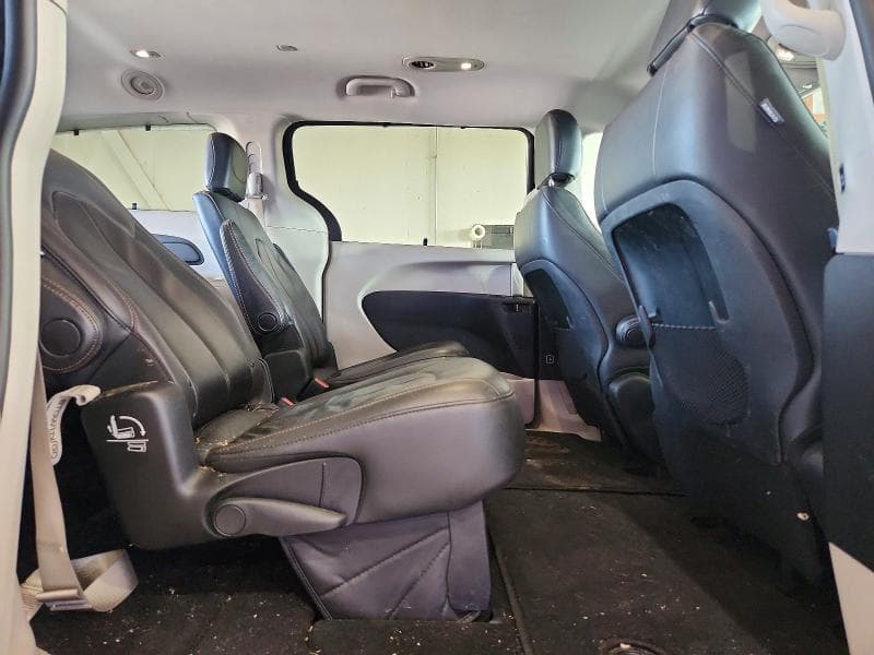 2017 CHRYSLER PACIFICA TOURING L 11