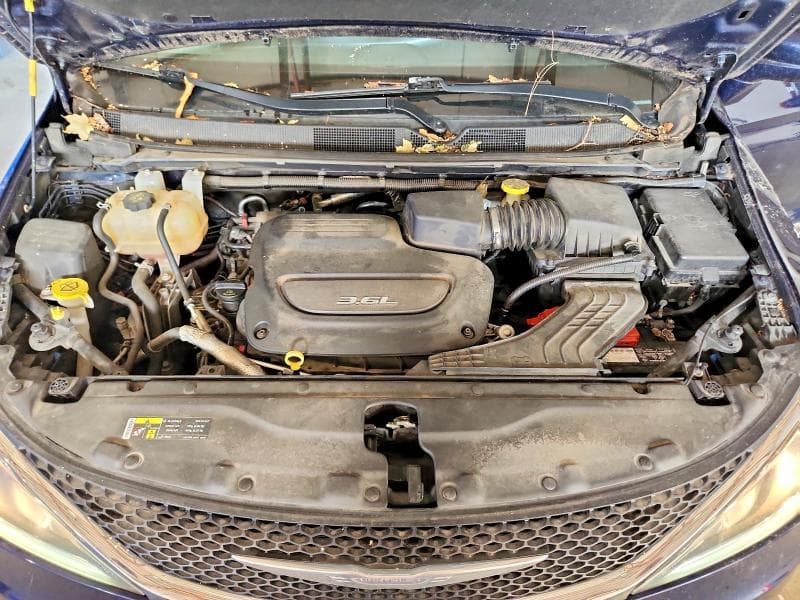 2017 CHRYSLER PACIFICA TOURING L 12