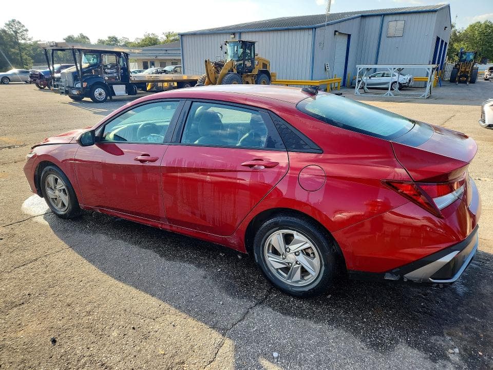 2024 HYUNDAI ELANTRA SE 2