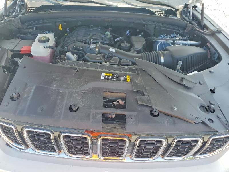 2025 JEEP GRAND CHEROKEE L LIMITED 12