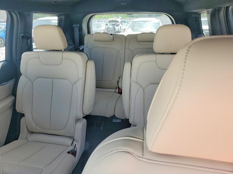 2025 JEEP GRAND CHEROKEE L LIMITED 10