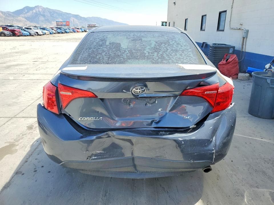 2017 TOYOTA COROLLA SE 6
