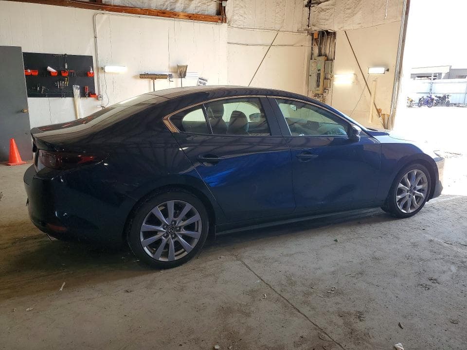 2022 MAZDA 3 PREFERRED 3