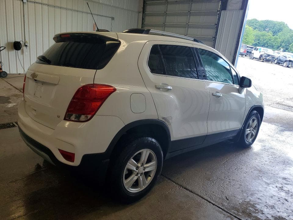 2019 CHEVROLET TRAX 1LT 3