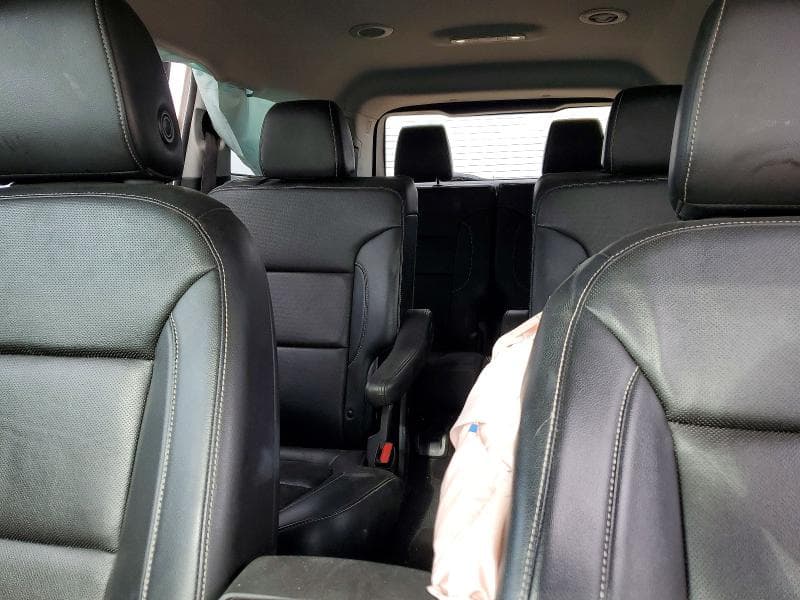 2023 GMC ACADIA SLT 10