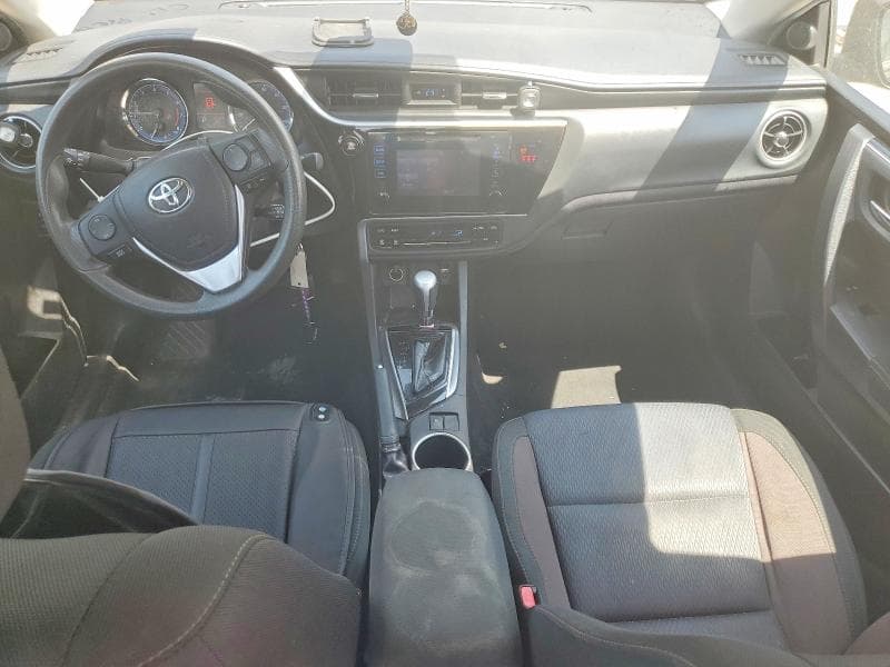 2019 TOYOTA COROLLA LE 8