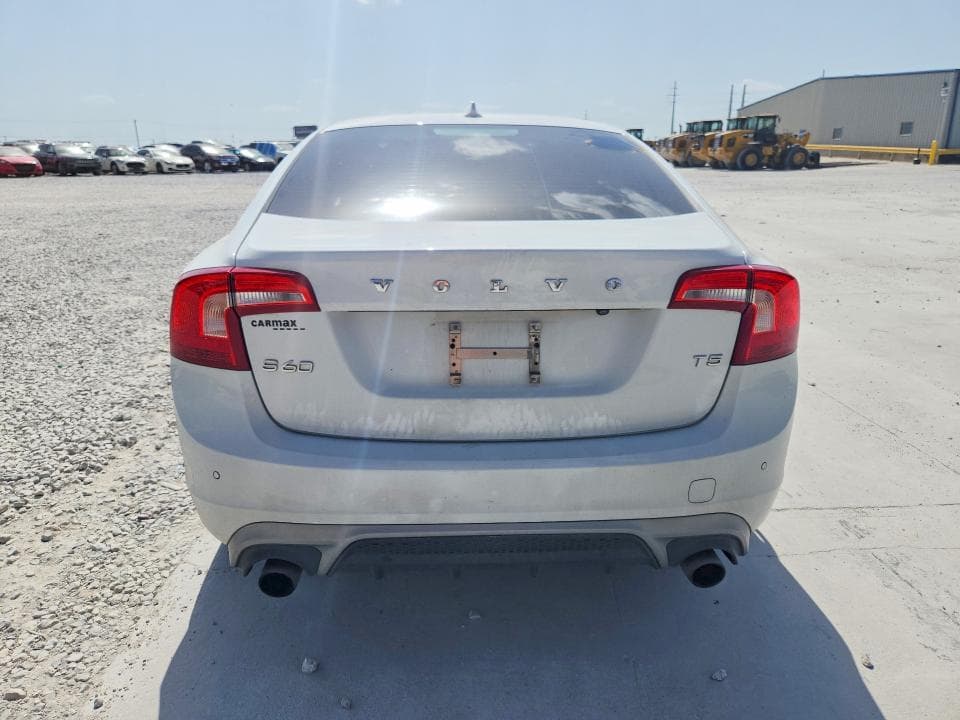 2018 VOLVO S60 DYNAMIC DYNAMIC 6