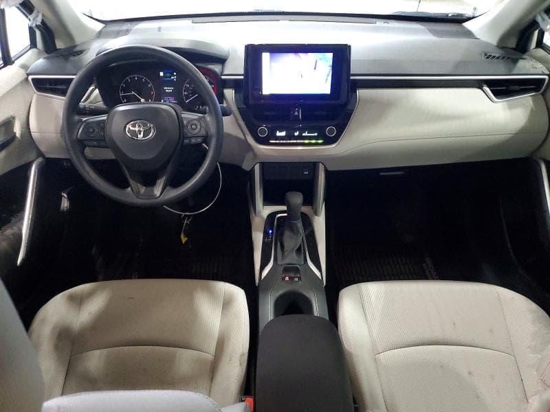 2024 TOYOTA COROLLA CROSS L 8