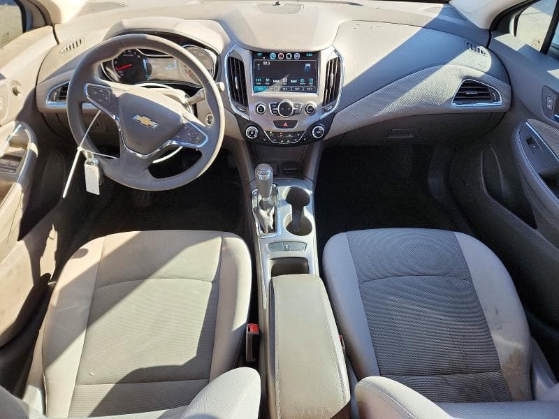 2017 CHEVROLET CRUZE LT LT 8